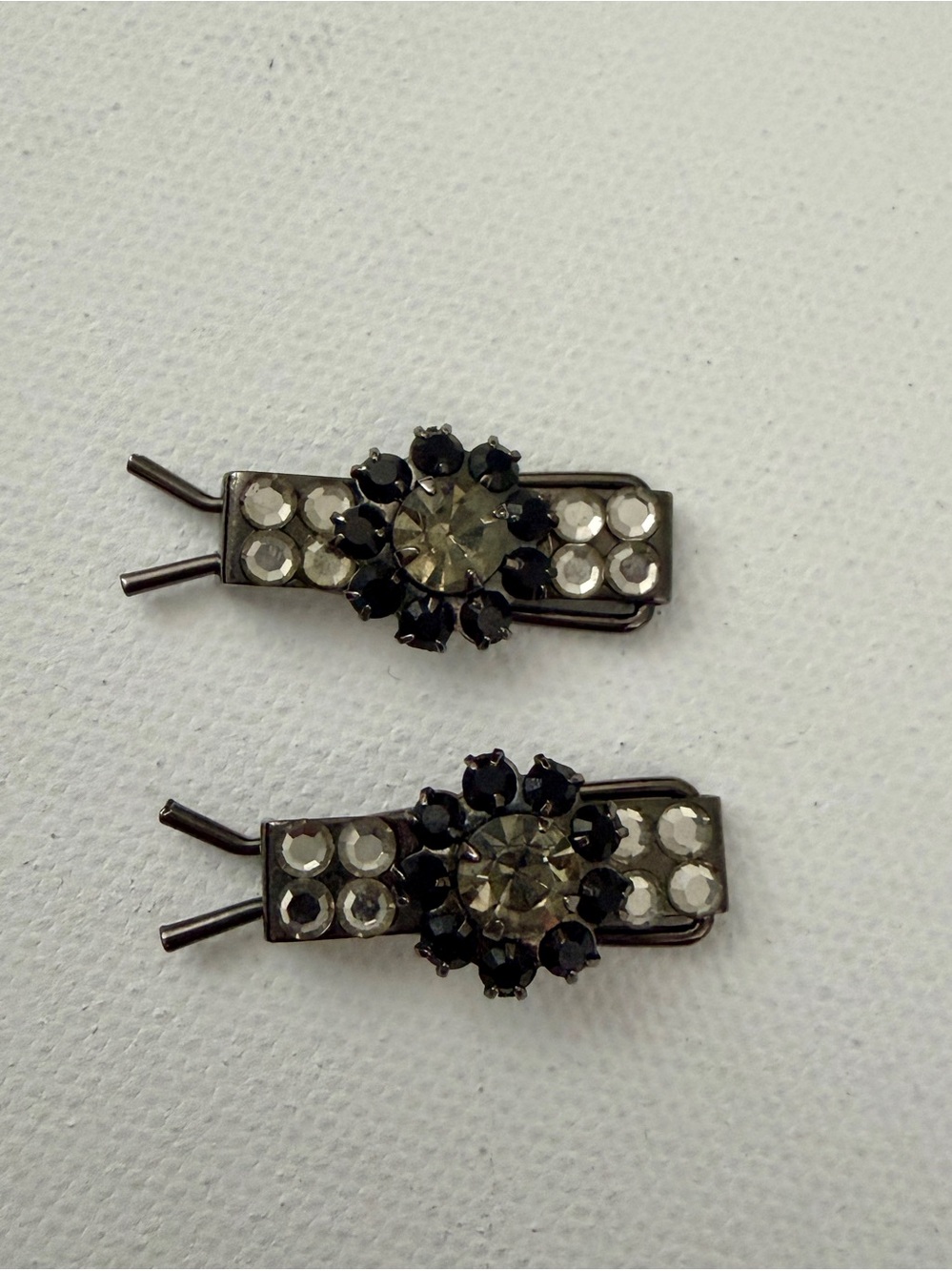 Vintage alligator Rhinestone and crystal clips